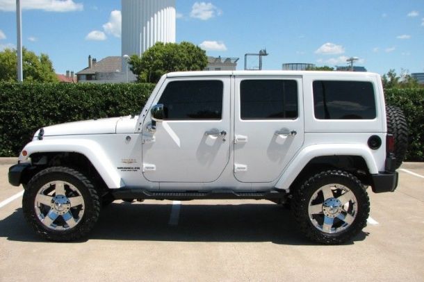 Jeep Wrangler Sahara